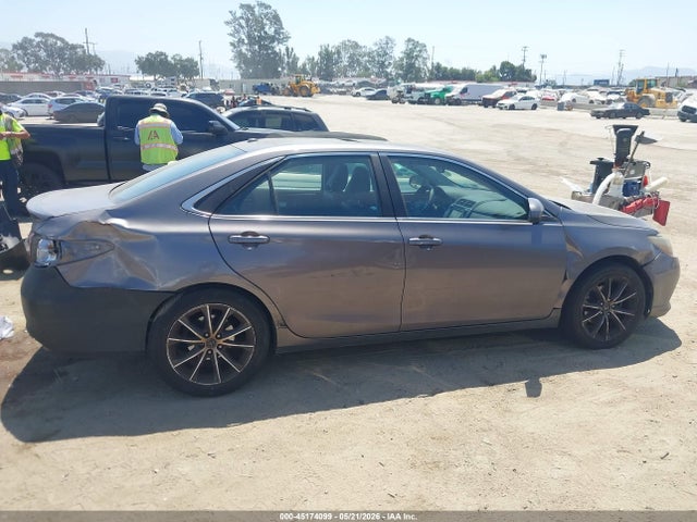 2015 Toyota CAMRY XSE V6 缩略图 13