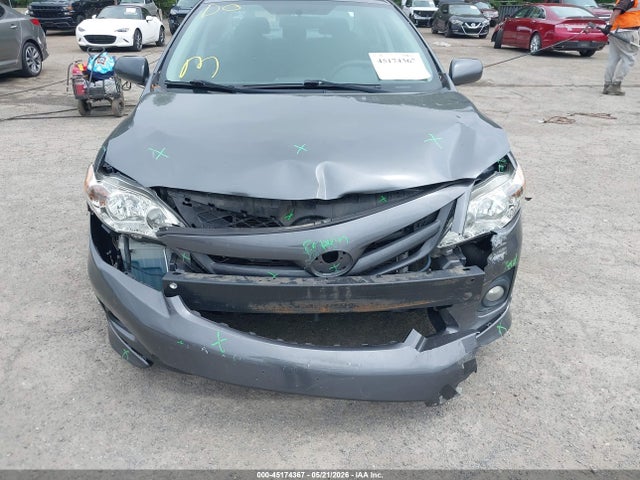 2011 Toyota COROLLA S 照片 6