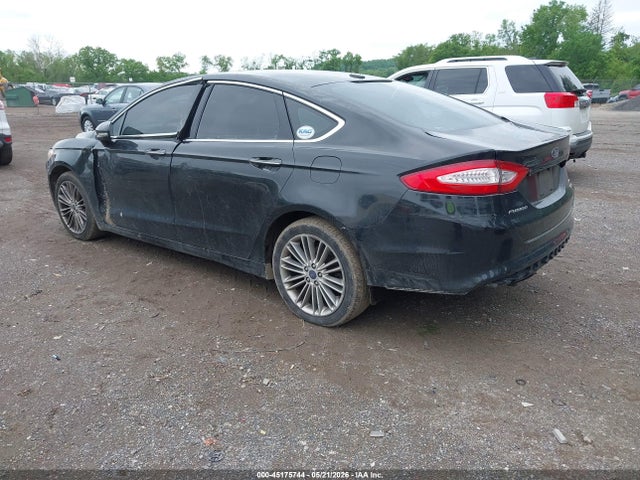 FORD FUSION SE - 3