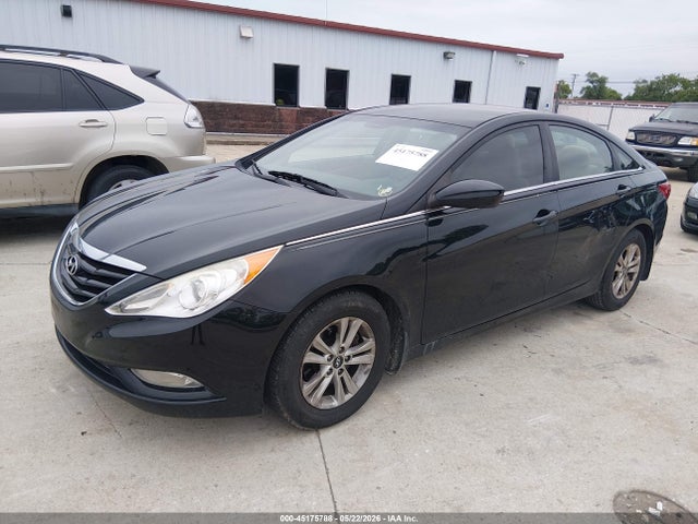 2013 Hyundai SONATA GLS 照片 2
