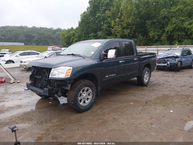 2005 Nissan TITAN SE — фото 2