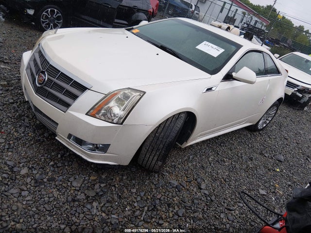 2011 Cadillac CTS PERFORMANCE photo 2