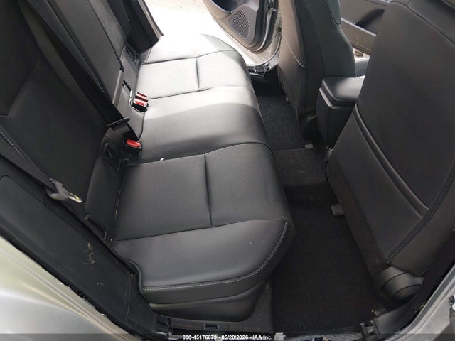 صورة 8 لـ 2024 Toyota PRIUS XLE AWD-E