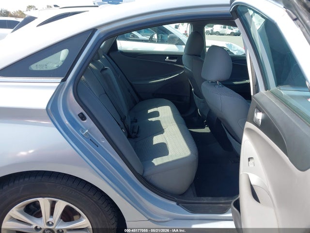2013 Hyundai SONATA GLS — фото 8