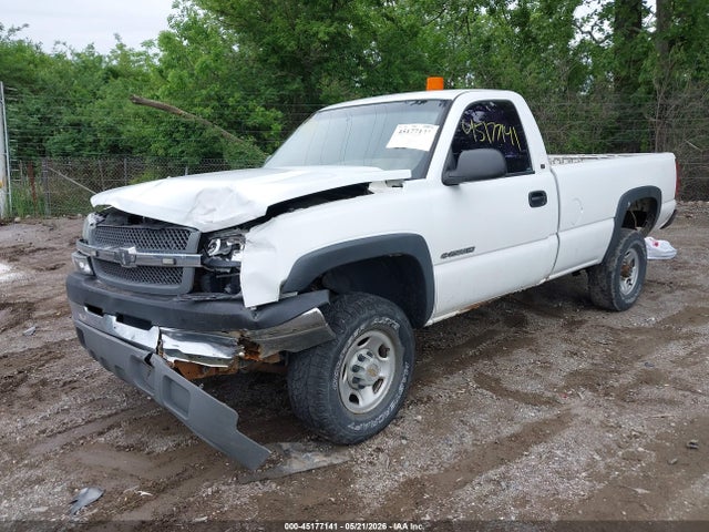 2004 Chevrolet SILVERADO 2500HD WORK TRUCK — фото 2