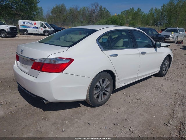2015 Honda ACCORD LX photo 4
