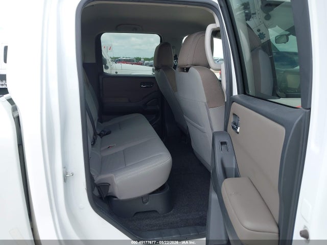 صورة 8 لـ 2023 Nissan FRONTIER SV 4X2