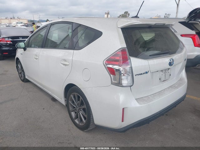 2015 Toyota PRIUS V FIVE — фото 3