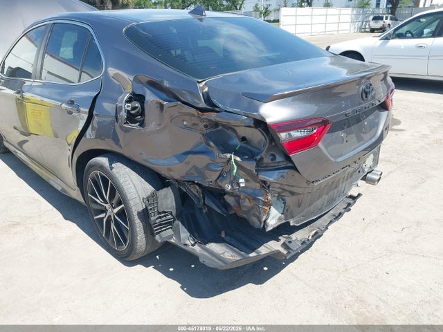 صورة 6 لـ 2021 Toyota CAMRY SE