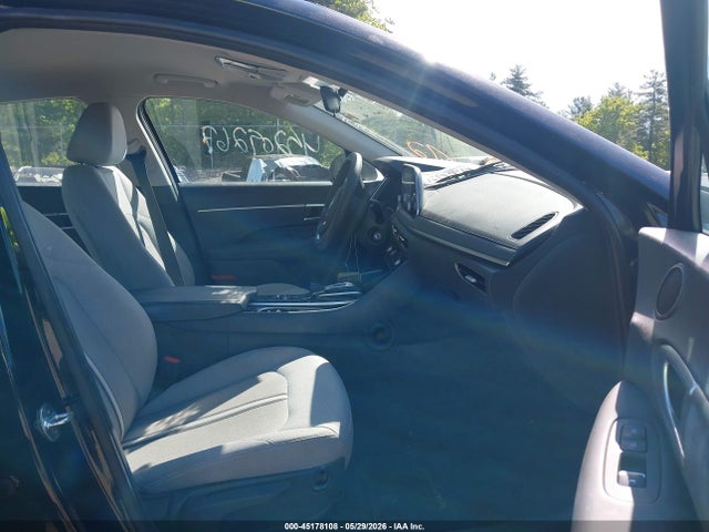 2022 Hyundai SONATA SE — миниатюра 5