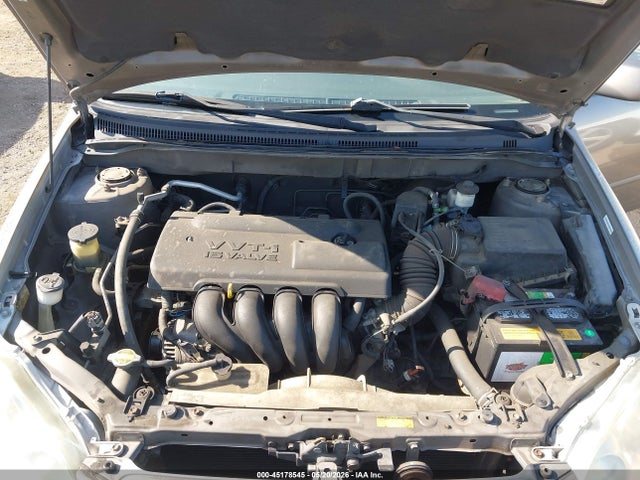 2004 Toyota COROLLA S photo 10