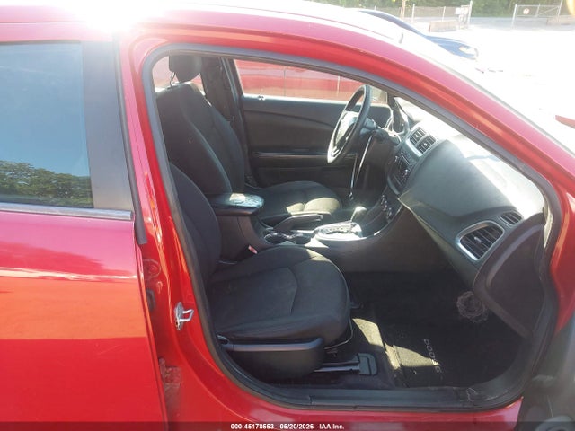 صورة 5 لـ 2013 Dodge AVENGER SE