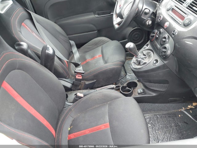 صورة 5 لـ 2015 FIAT 500 ABARTH