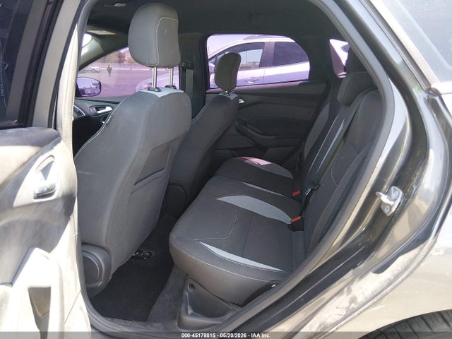 FORD FOCUS ST - 8
