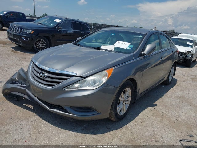 2012 Hyundai SONATA GLS 照片 2