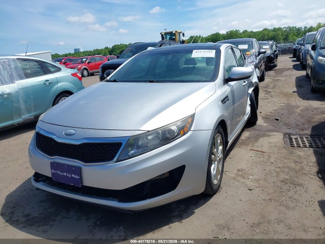 2013 KIA OPTIMA EX photo 2