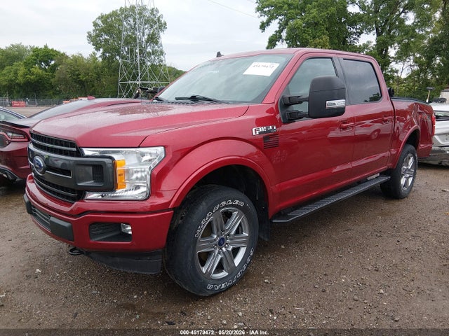 2019 FORD F-150 XLT photo 2