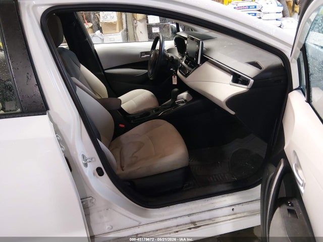 صورة 5 لـ 2021 Toyota COROLLA LE