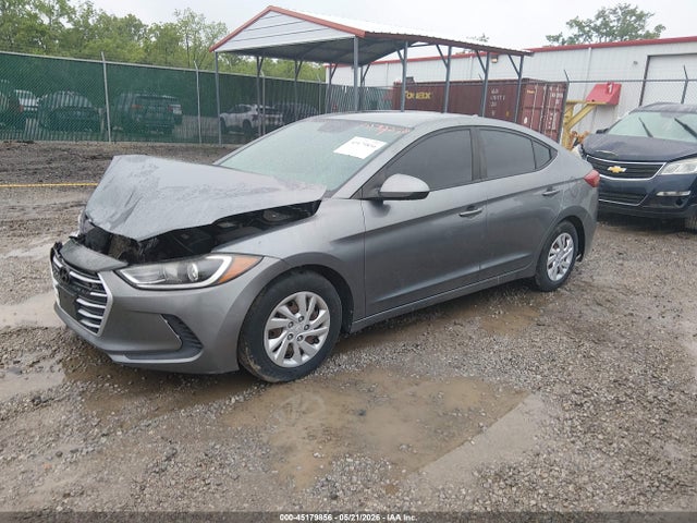2017 Hyundai ELANTRA SE photo 2