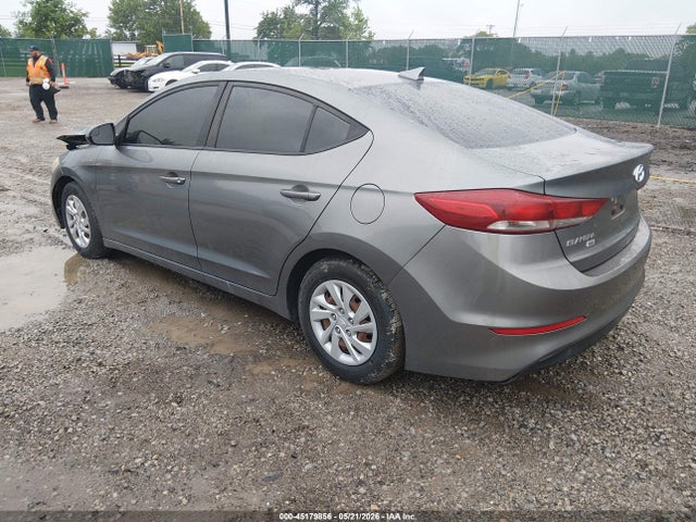 2017 Hyundai ELANTRA SE photo 3