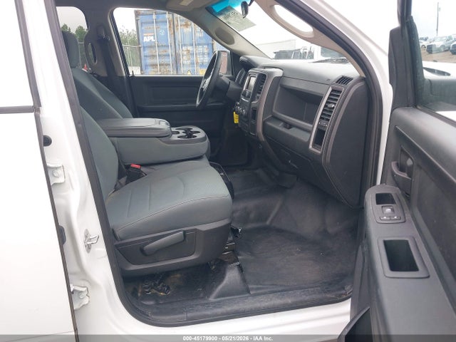 صورة 5 لـ 2020 RAM 1500 CLASSIC TRADESMAN 4X4 5'7 BOX