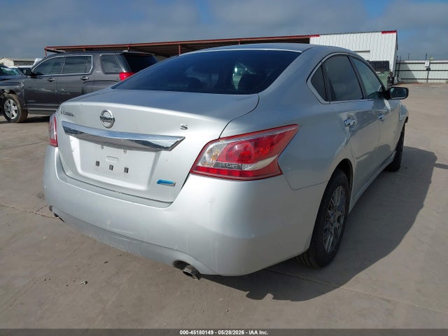 2013 Nissan ALTIMA 2.5 S 照片 4