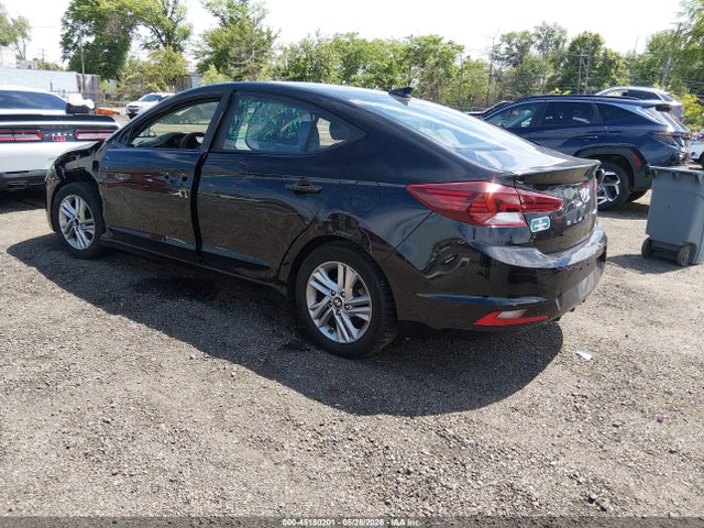 2019 Hyundai ELANTRA SEL 照片 3