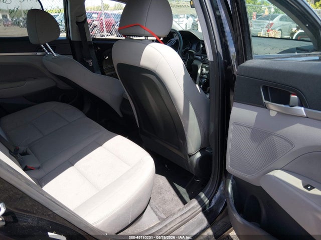 2019 Hyundai ELANTRA SEL 照片 8