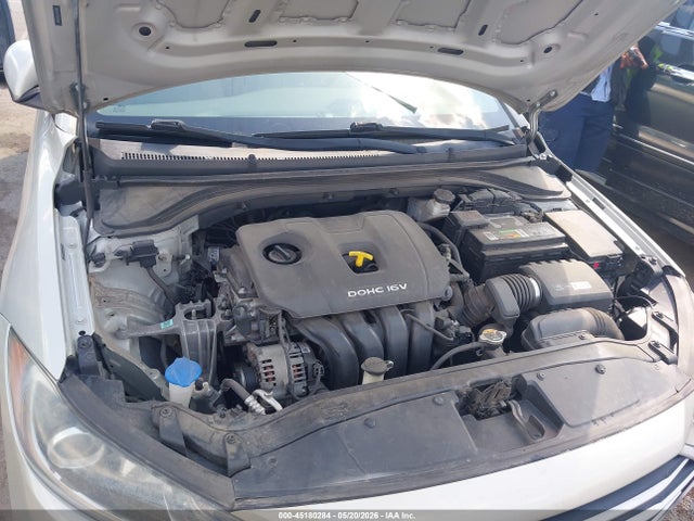 2017 Hyundai ELANTRA SE 照片 10