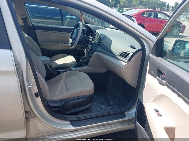2017 Hyundai ELANTRA SE 照片 5