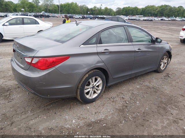 2011 Hyundai SONATA GLS — фото 4