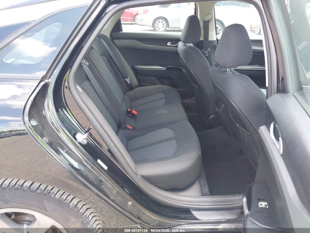 2022 KIA K5 LXS 照片 8
