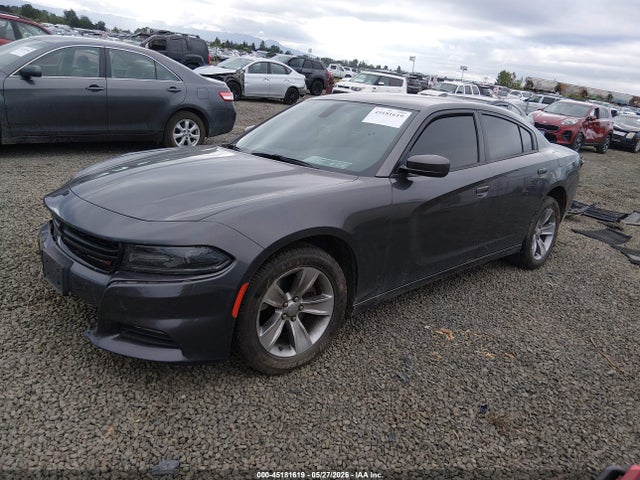 2016 Dodge CHARGER SXT 照片 2