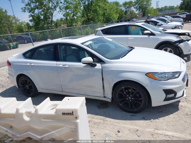 2019 FORD FUSION SE thumbnail 13