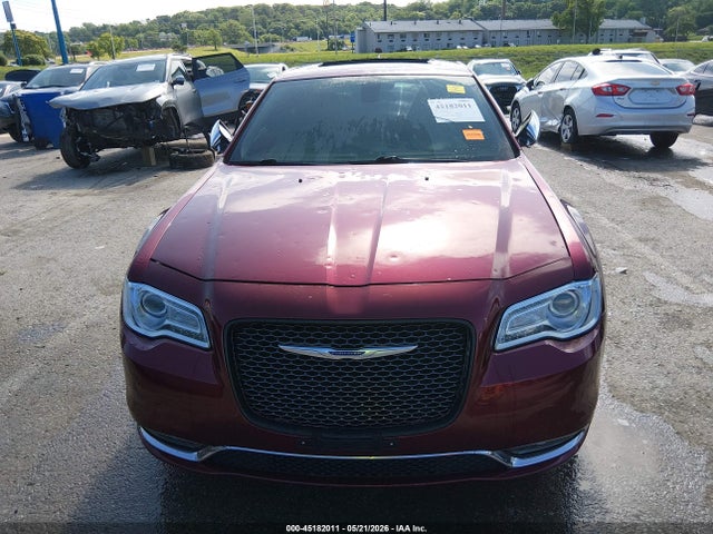 صورة 6 لـ 2019 Chrysler 300 LIMITED