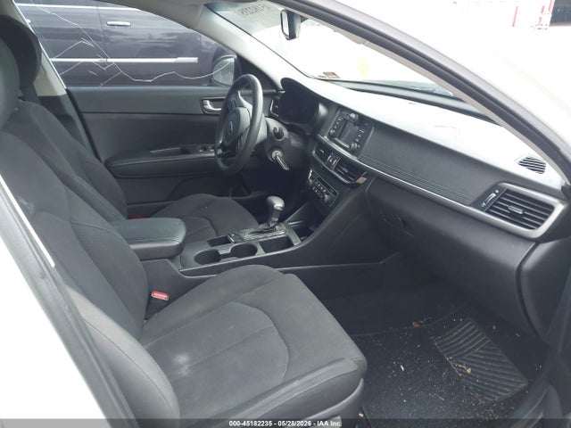 2016 KIA OPTIMA LX — фото 5