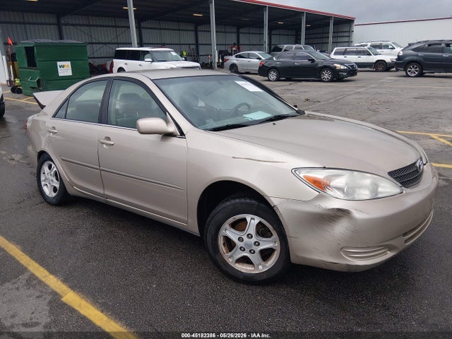 2004 TOYOTA CAMRY LE