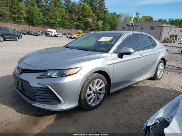 صورة 2 لـ 2023 Toyota CAMRY LE