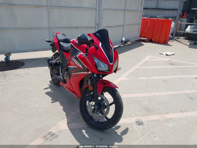 2017 HONDA CBR300 R