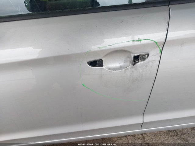 2019 Hyundai ELANTRA SEL 照片 6