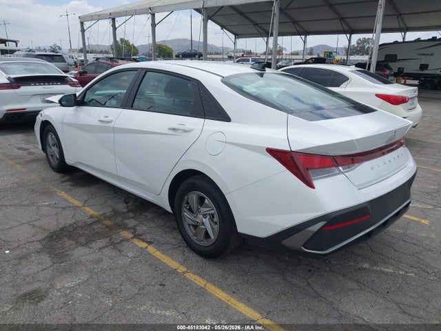 صورة 3 لـ 2025 Hyundai ELANTRA SE