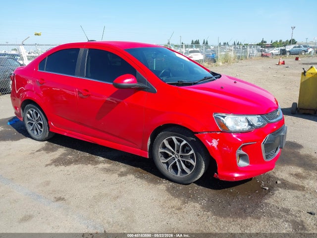 2017 Chevrolet SONIC LT AUTO — фото 1