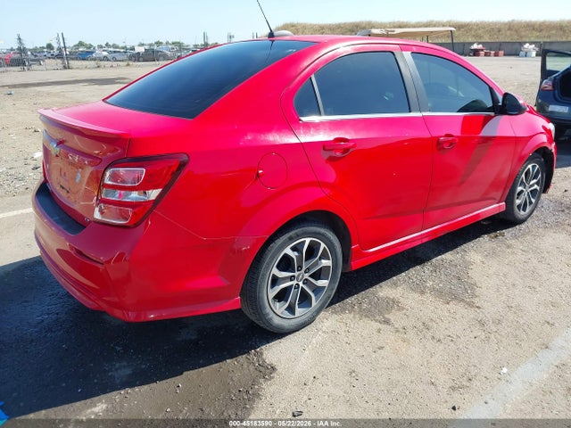 2017 Chevrolet SONIC LT AUTO — фото 4