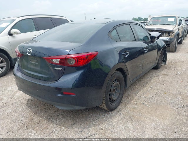 صورة 4 لـ 2016 Mazda MAZDA3 I SPORT