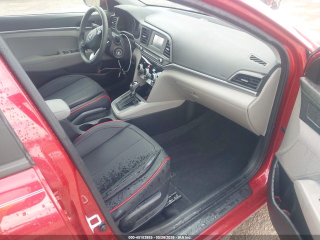 صورة 5 لـ 2019 Hyundai ELANTRA SE