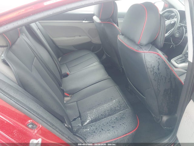 صورة 8 لـ 2019 Hyundai ELANTRA SE