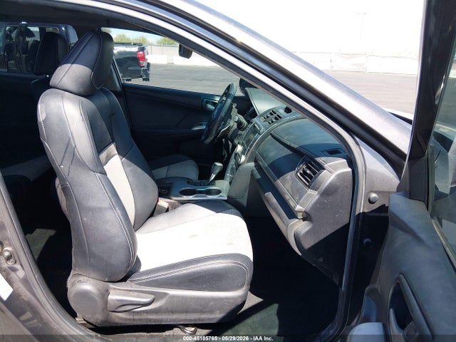 صورة 5 لـ 2014 Toyota CAMRY SE
