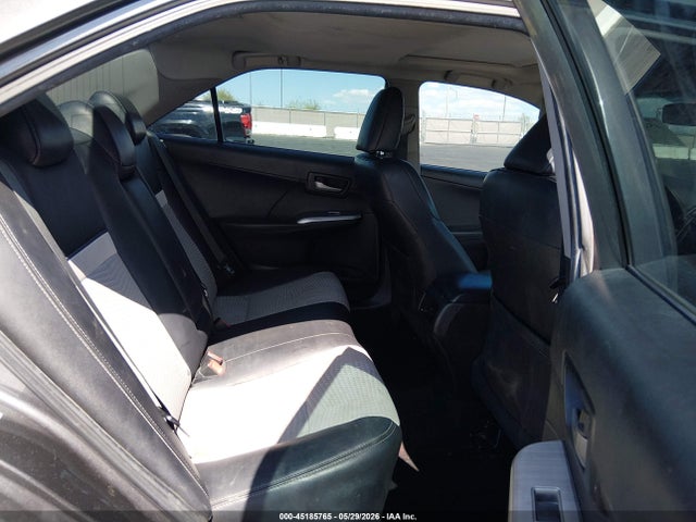صورة 8 لـ 2014 Toyota CAMRY SE