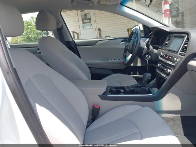 صورة 5 لـ 2019 Hyundai SONATA ECO
