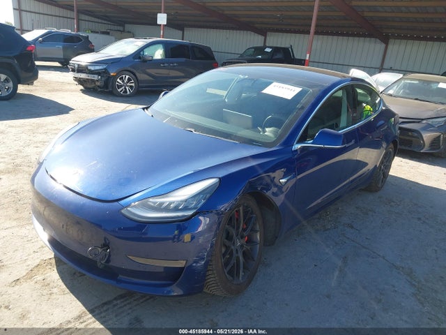 صورة 2 لـ 2020 Tesla MODEL 3 PERFORMANCE DUAL MOTOR ALL-WHEEL DRIVE
